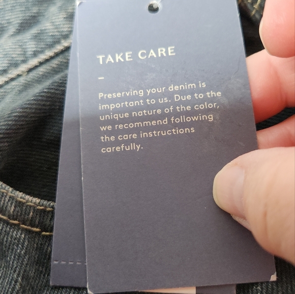 Women's Mid-Rise 90's Baggy Jean Shorts - Universal Thread Black Wash 14 - Picture 7 of 16